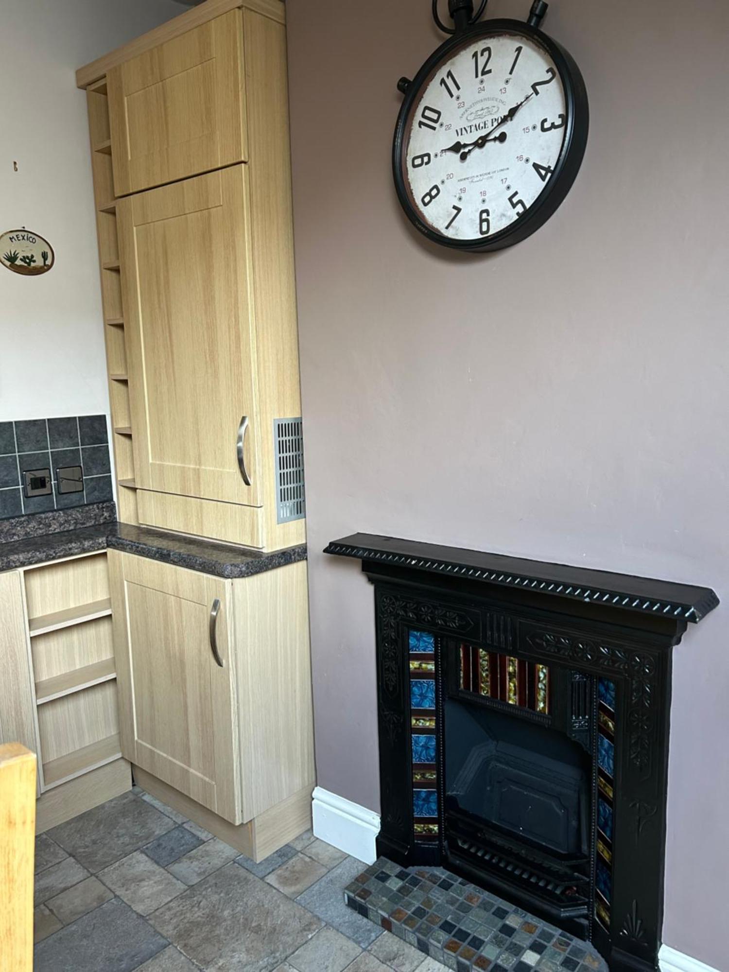 Seaside Rentals Bournemouth - 2Br, Upto 6Ppl, Beach 3 Min Walk, Dogs Ok, Wifi, Park 2 Cars Exteriör bild