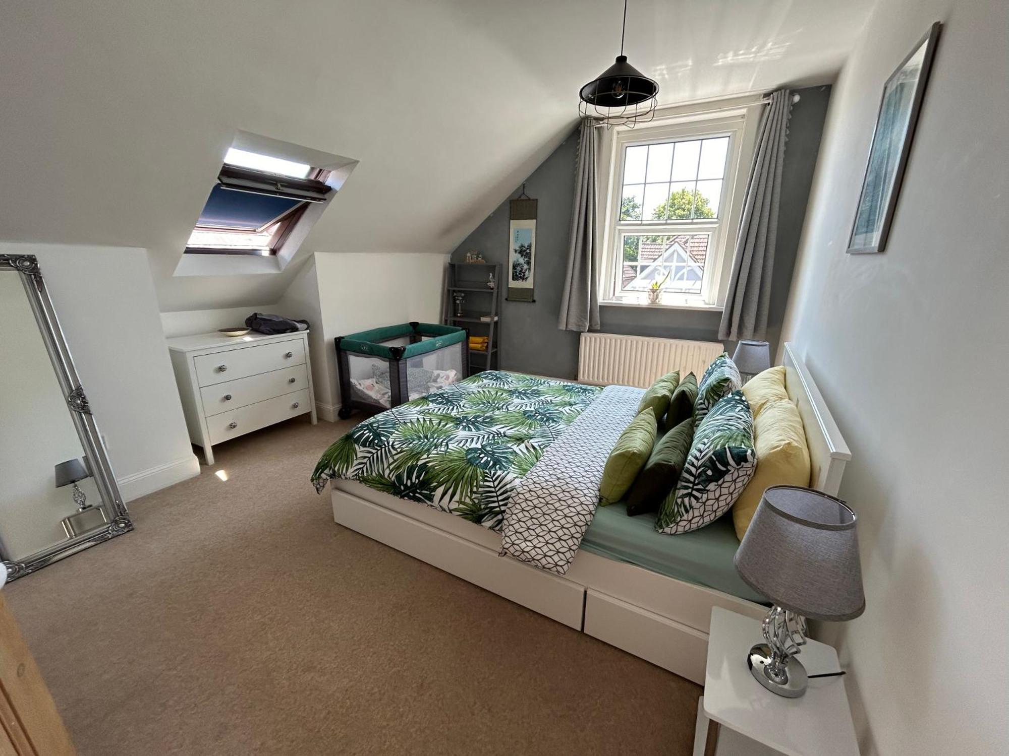 Seaside Rentals Bournemouth - 2Br, Upto 6Ppl, Beach 3 Min Walk, Dogs Ok, Wifi, Park 2 Cars Exteriör bild